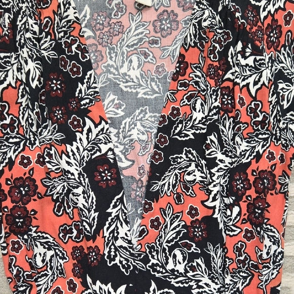 H&M Black and White Wrap Jumpsuit Fitted Size 2 - Picture 4 of 4